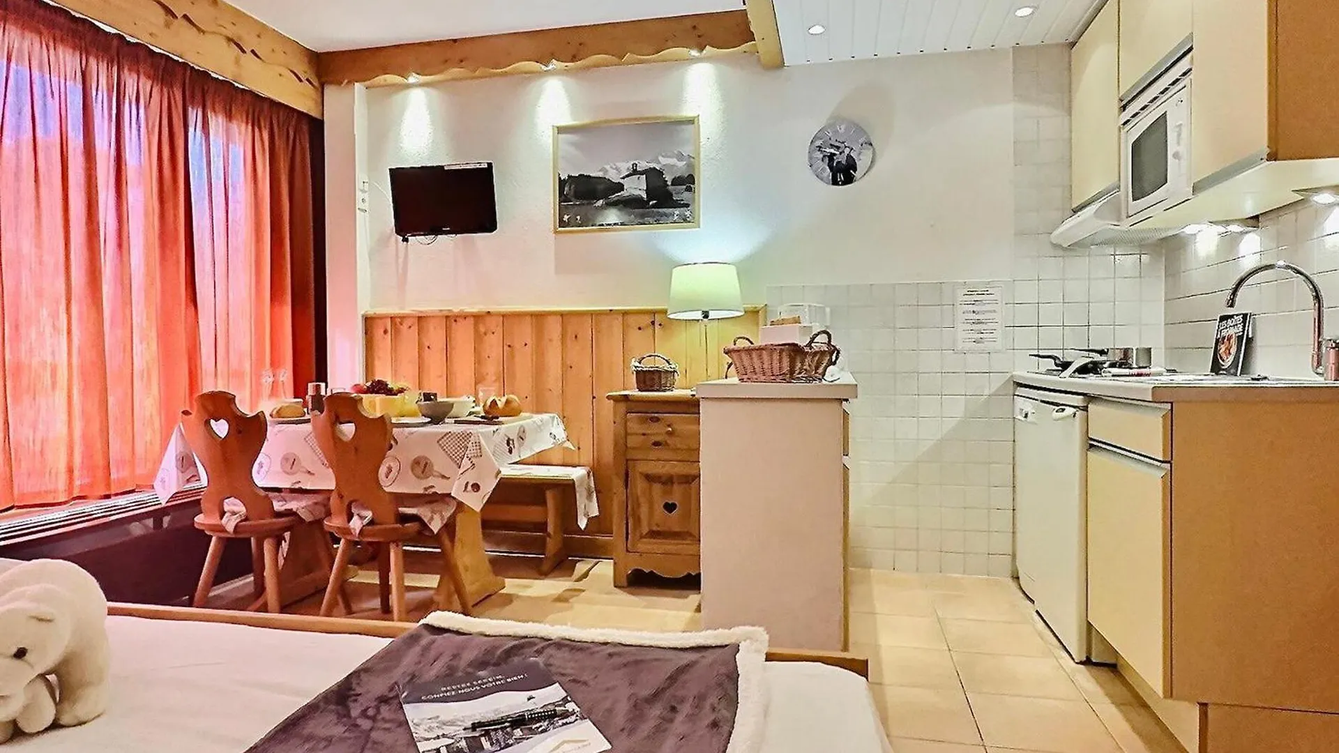 Appartement Ski-In/Ski-Out - 4 Pers, Balcon Au Sud - Fr-1-411-400 Tignes France